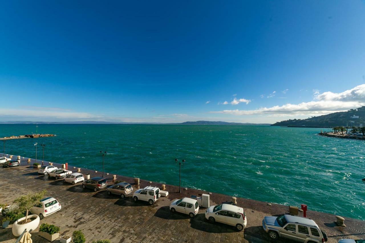Molo 28 Beach Parking Ac Porto Santo Stefano  Exteriér fotografie